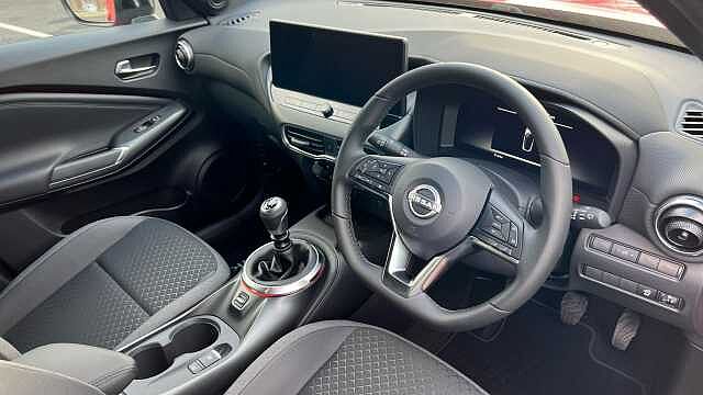 Nissan Juke HAT 1.0 Dig-t 114ps N-connecta