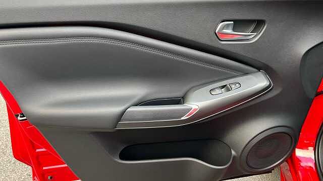 Nissan Juke HAT 1.0 Dig-t 114ps N-connecta