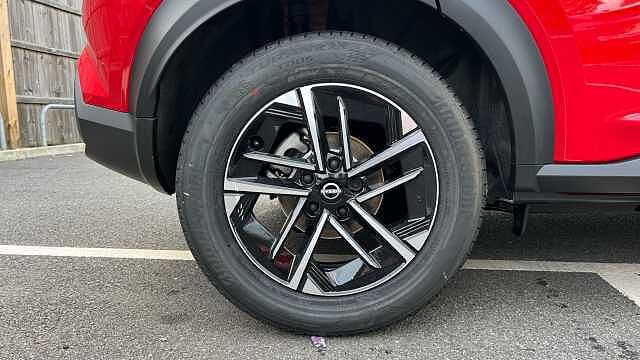 Nissan Juke HAT 1.0 Dig-t 114ps N-connecta