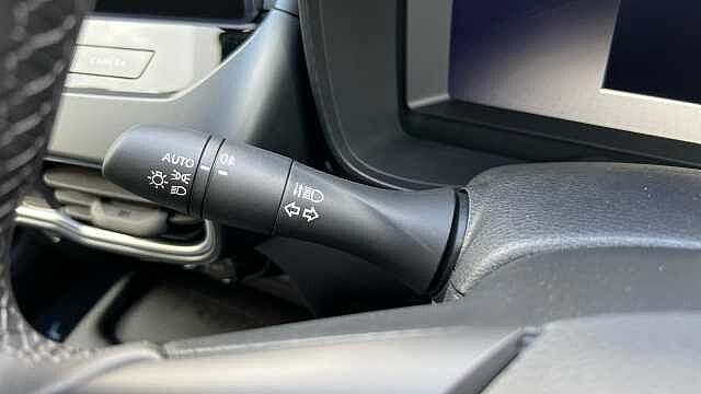 Nissan Juke HAT 1.0 Dig-t 114ps N-connecta