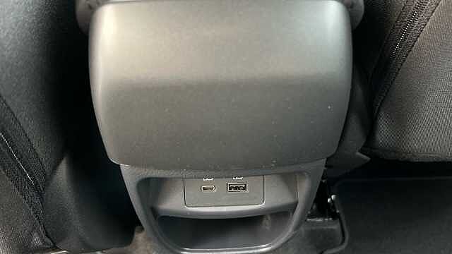 Nissan Juke HAT 1.0 Dig-t 114ps N-connecta