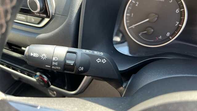 Nissan Qashqai 1.3 DiG-T MH Acenta Premium 5dr