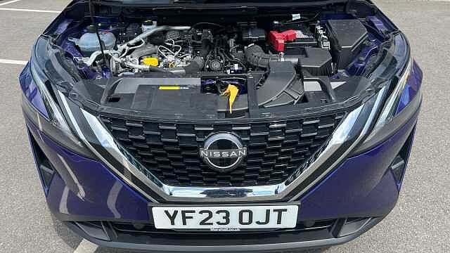Nissan Qashqai 1.3 DiG-T MH 158 Acenta Prem [Glass Rf] 5dr Xtron