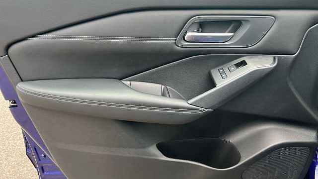 Nissan Qashqai 1.3 DiG-T MH 158 Acenta Prem [Glass Rf] 5dr Xtron