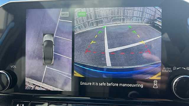 Nissan Qashqai 1.3 DiG-T MH Tekna 5dr