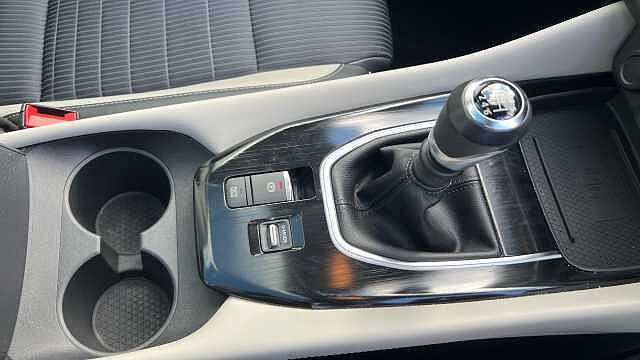 Nissan Qashqai 1.3 DiG-T MH Tekna 5dr