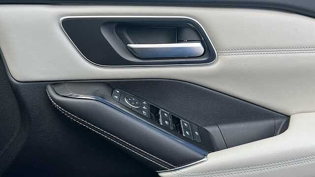 Nissan Qashqai 1.3 DiG-T MH Tekna 5dr