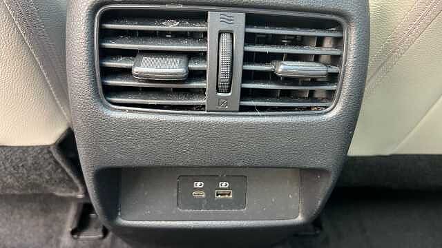 Nissan Qashqai 1.3 DiG-T MH Tekna 5dr