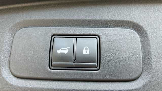 Nissan Qashqai 1.3 DiG-T MH Tekna 5dr