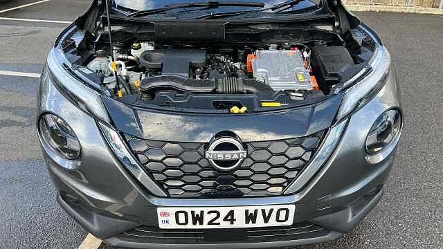 Nissan Juke 1.6 Hybrid N-Connecta 5dr Auto