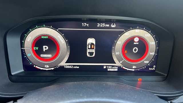 Nissan Juke 1.6 Hybrid N-Connecta 5dr Auto