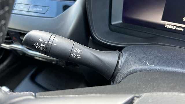 Nissan Juke 1.6 Hybrid N-Connecta 5dr Auto