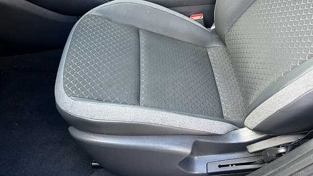 Nissan Juke 1.6 Hybrid N-Connecta 5dr Auto