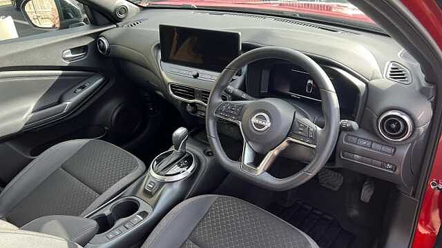 Nissan Juke 1.6 Hybrid N-Connecta 5dr Auto