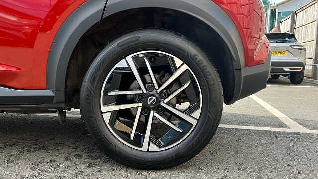 Nissan Juke 1.6 Hybrid N-Connecta 5dr Auto