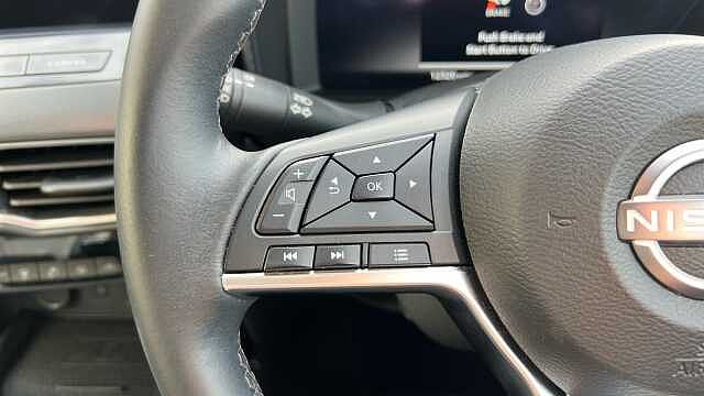 Nissan Juke 1.6 Hybrid N-Connecta 5dr Auto