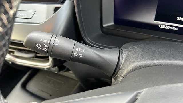 Nissan Juke 1.6 Hybrid N-Connecta 5dr Auto