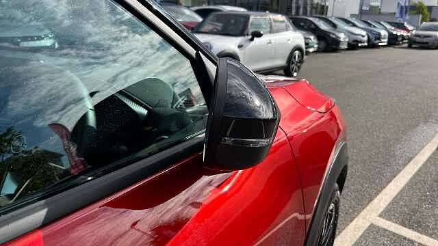 Nissan Juke 1.6 Hybrid N-Connecta 5dr Auto