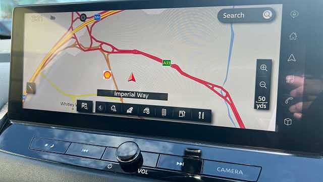 Nissan Qashqai 1.3 DiG-T MH N-Connecta 5dr