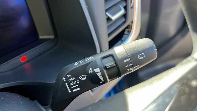 Nissan Qashqai 1.3 DiG-T MH N-Connecta 5dr