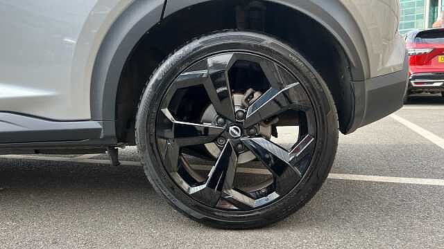Nissan Juke 1.0 DiG-T Tekna 5dr DCT