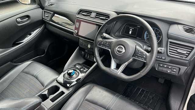 Nissan LEAF 110kW N-Connecta 39kWh 5dr Auto