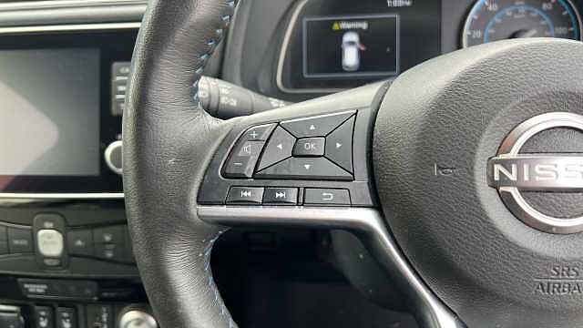 Nissan LEAF 110kW N-Connecta 39kWh 5dr Auto