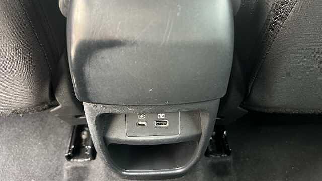 Nissan Juke 1.0 DiG-T N-Connecta 5dr DCT