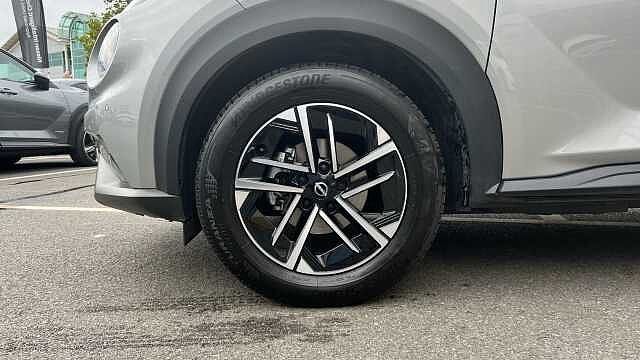 Nissan Juke 1.0 DiG-T N-Connecta 5dr DCT