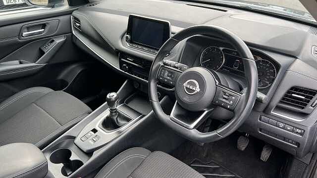 Nissan Qashqai 1.3 DiG-T MH Acenta Premium 5dr