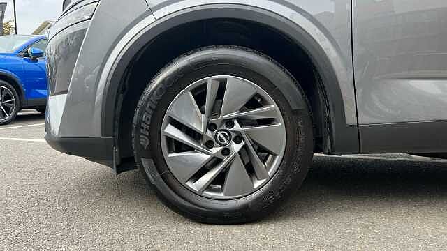 Nissan Qashqai 1.3 DiG-T MH Acenta Premium 5dr