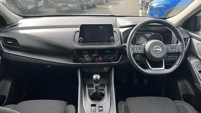 Nissan Qashqai 1.3 DiG-T MH Acenta Premium 5dr