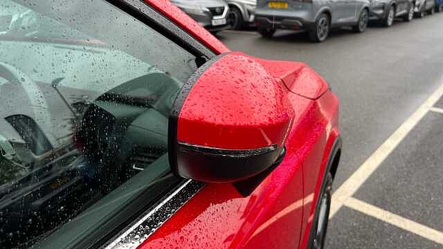 Nissan Qashqai 1.3 DiG-T MH Acenta Premium 5dr