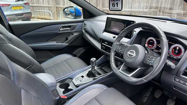 Nissan Qashqai 1.3 DiG-T MH Tekna 5dr