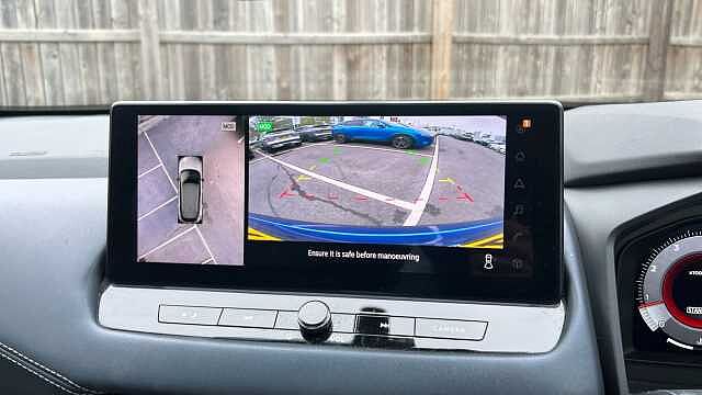 Nissan Qashqai 1.3 DiG-T MH Tekna 5dr