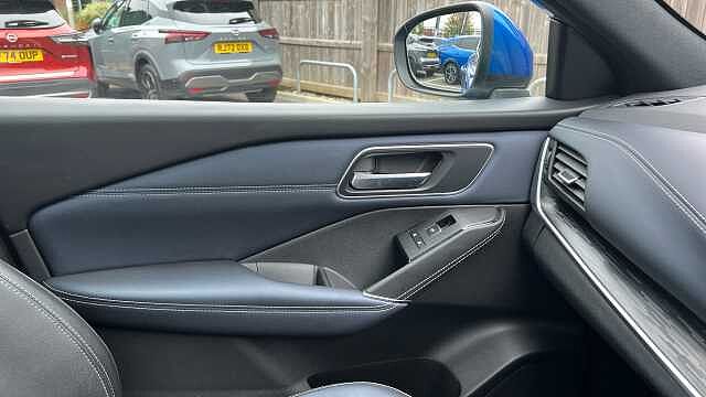 Nissan Qashqai 1.3 DiG-T MH Tekna 5dr