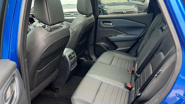 Nissan Qashqai 1.3 DiG-T MH Tekna 5dr