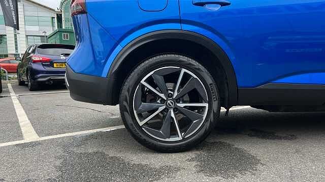 Nissan Qashqai 1.3 DiG-T MH Tekna 5dr