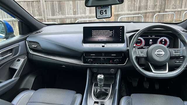 Nissan Qashqai 1.3 DiG-T MH Tekna 5dr