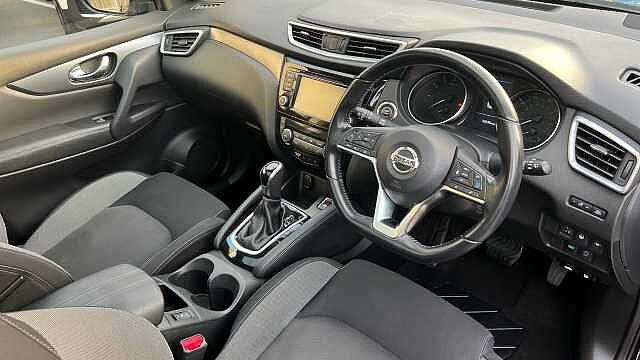 Nissan Qashqai 1.3 DiG-T 160 N-Connecta 5dr DCT