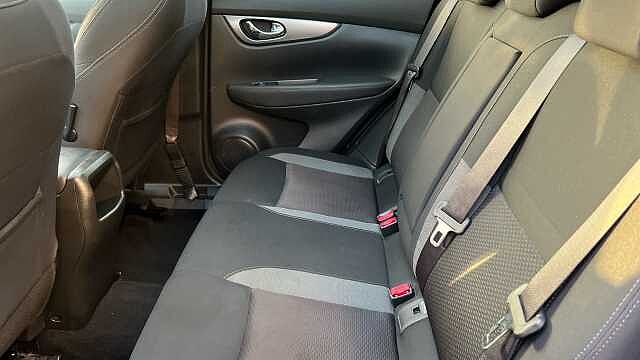 Nissan Qashqai 1.3 DiG-T 160 N-Connecta 5dr DCT