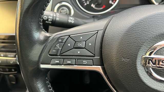 Nissan Qashqai 1.3 DiG-T 160 N-Connecta 5dr DCT