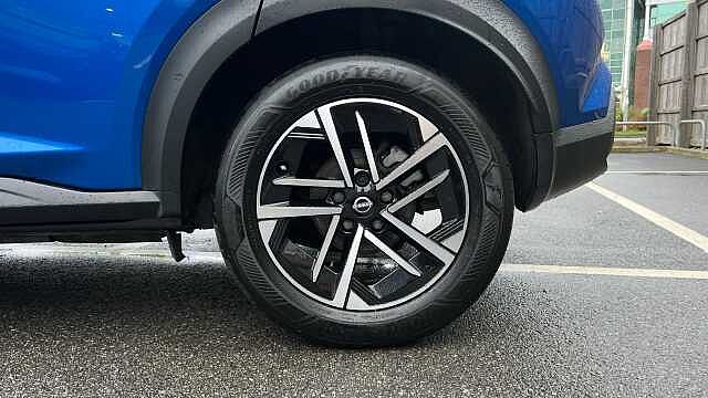 Nissan Juke 1.6 Hybrid N-Connecta 5dr Auto