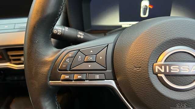 Nissan Juke 1.6 Hybrid N-Connecta 5dr Auto