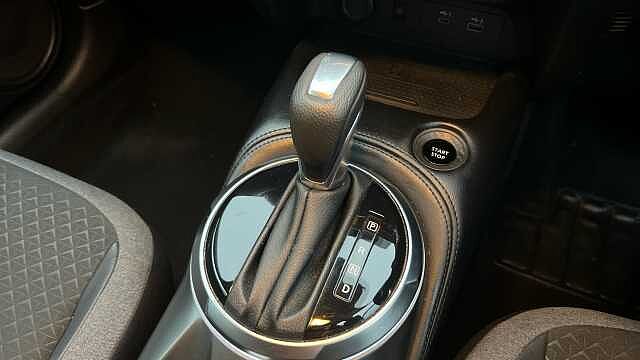 Nissan Juke 1.6 Hybrid N-Connecta 5dr Auto