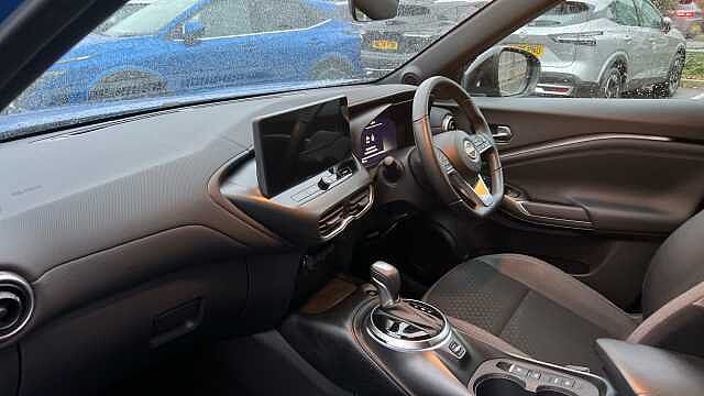 Nissan Juke 1.6 Hybrid N-Connecta 5dr Auto