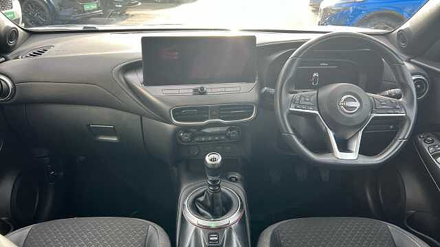 Nissan Juke 1.0 DiG-T N-Connecta 5dr