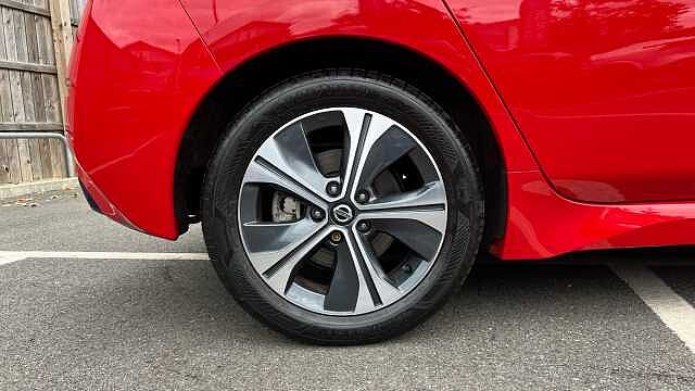 Nissan LEAF 110kW Tekna 40kWh 5dr Auto