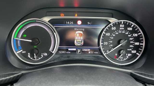 Nissan Juke 1.6 Hybrid N-Connecta 5dr Auto