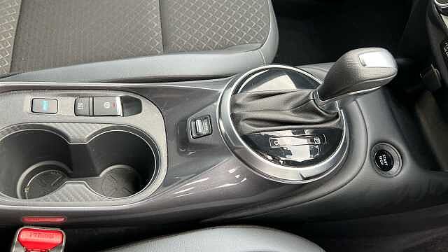 Nissan Juke 1.6 Hybrid N-Connecta 5dr Auto